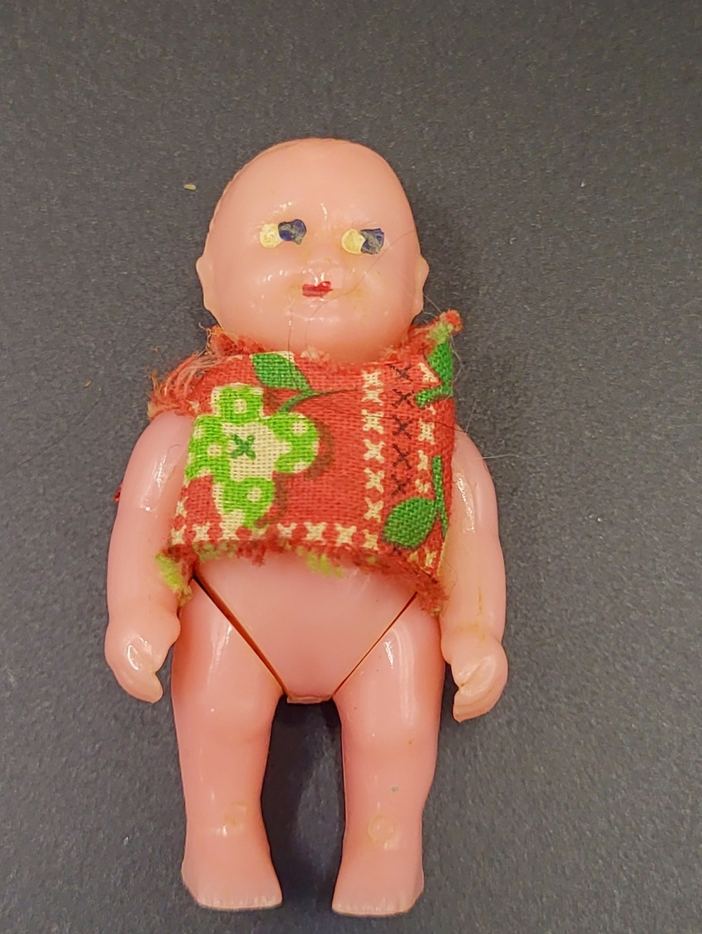 Vintage Renwal 1940s Miniature Side Glancing Eyes Hard Plastic Doll 2.25" Jointe